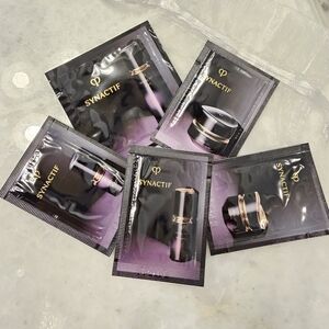 🌸🌸 Cle De Peau Synactif Sample Kit